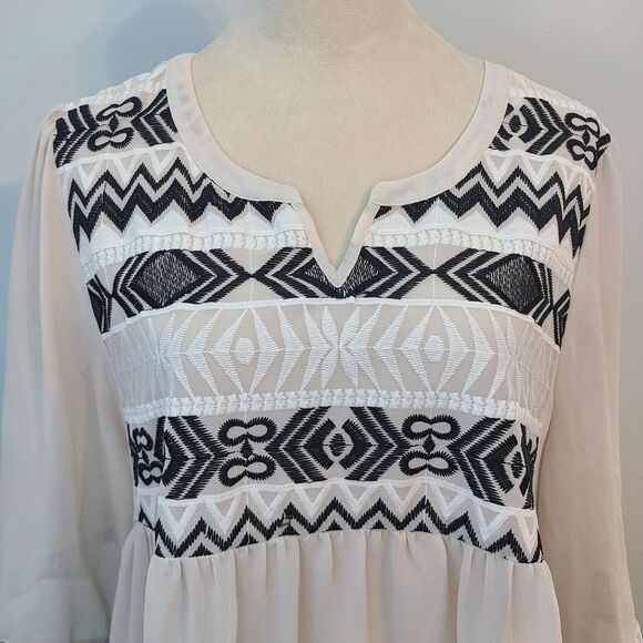 Knox Rose Womens XL Boho Embroidered Tribal Print Empire Waist Blouse Sheer - Picture 5 of 10